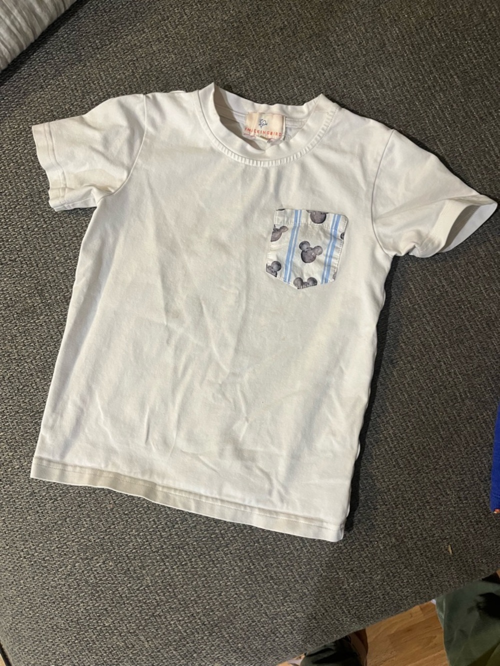 Kids' White Short-Sleeve Tee with Blue Striped Pocket Size 5 EUC
